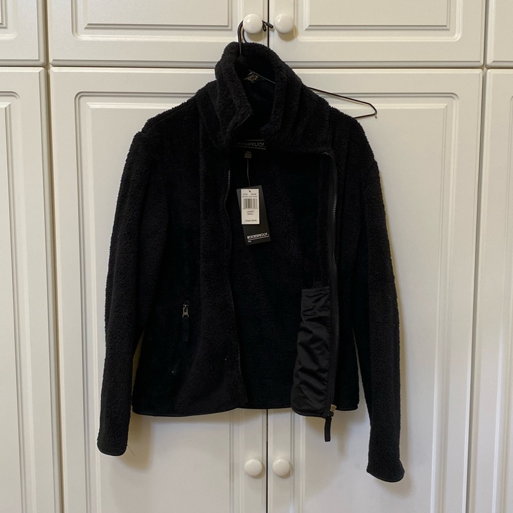 Weatherproof women’s black fleece zip up